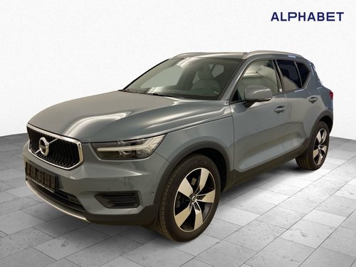 VOLVO XC40 Momentum Pro AWD